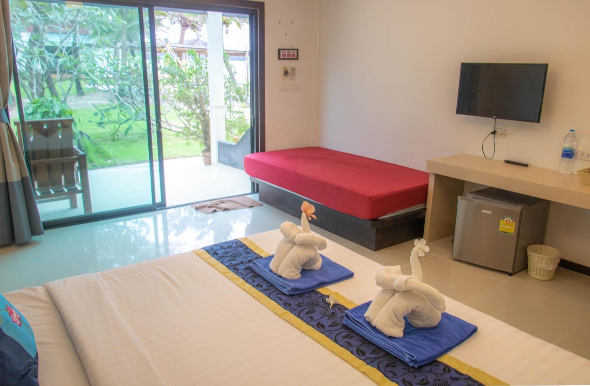Golden Bay Cottage - Sha Extra Plus Koh Lanta Room photo